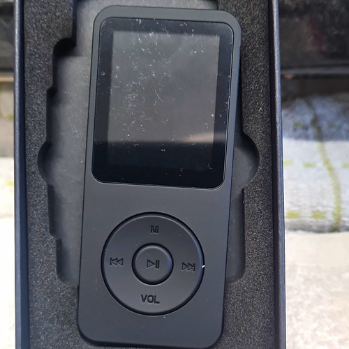 8gb black mp3 player with - 8gb,